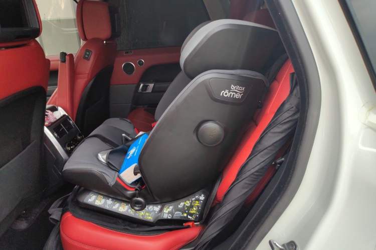 Used Land Rover Range Sport 2020 3.0 L6 HSE DYNAMIC Left Rear Seat