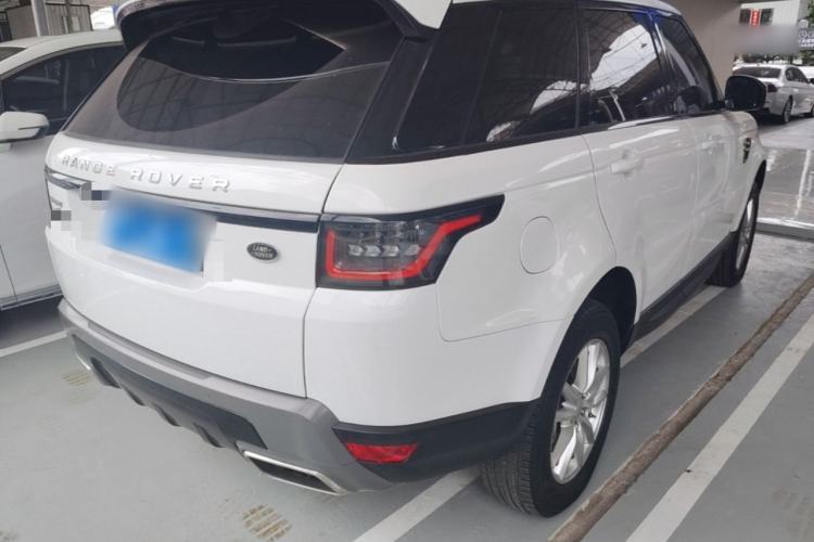 Used Land Rover Range Sport 2020 3.0 L6 SE Rear Right 45 Deg