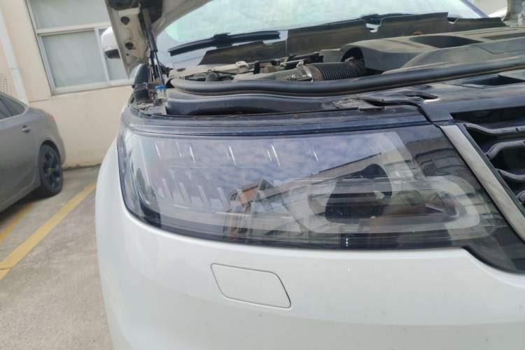 Used Land Rover Range Sport 2020 3.0 L6 HSE DYNAMIC Right Front Headlight
