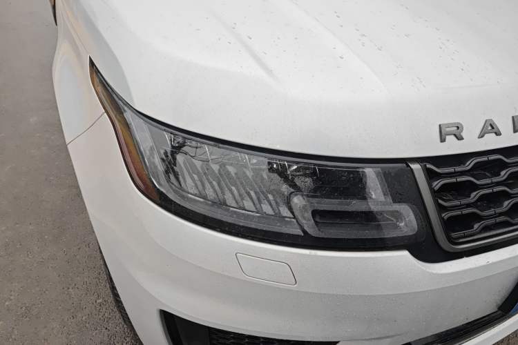 Used Land Rover Range Sport 2020 3.0 L6 HSE DYNAMIC Right Front Headlight