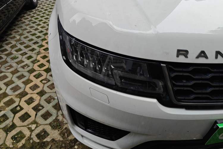 Used Land Rover Range Sport 2020 3.0 L6 HSE DYNAMIC Right Front Headlight