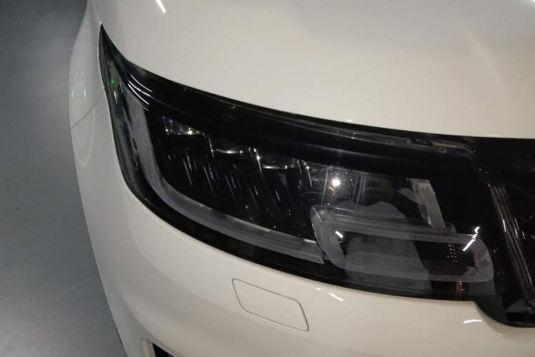 Used Land Rover Range Sport 2020 3.0 L6 HST Right Front Headlight
