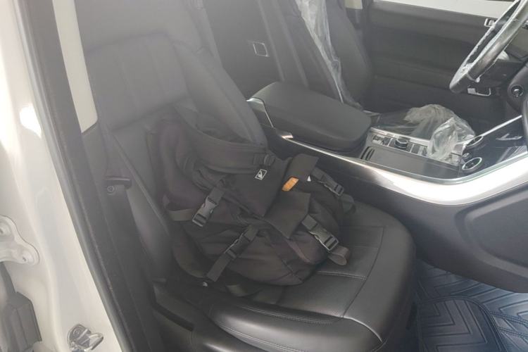 Used Land Rover Range Sport 2020 3.0 L6 SE Right Front Seat