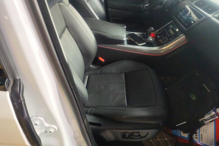 Used Land Rover Range Sport 2020 3.0 L6 SE Right Front Seat