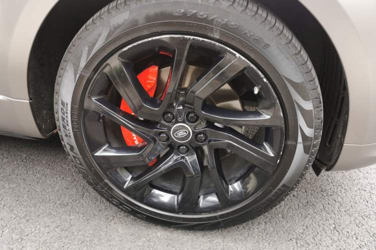 Used Land Rover Range Sport 2020 3.0 L6 HSE DYNAMIC Right Front Wheel Hub