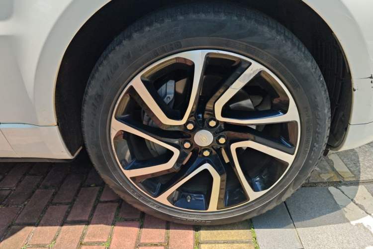 Used Land Rover Range Sport 2020 3.0 L6 HSE DYNAMIC Right Front Wheel Hub