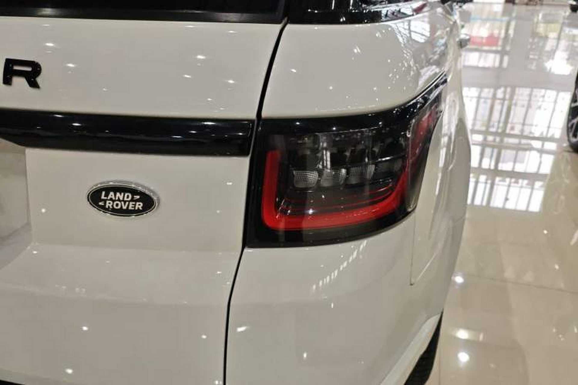 Used Land Rover Range Sport 2020 3.0 L6 SE Right Rear Taillight