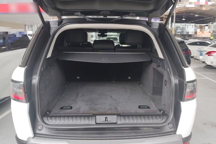 Used Land Rover Range Sport 2020 3.0 L6 SE Trunk