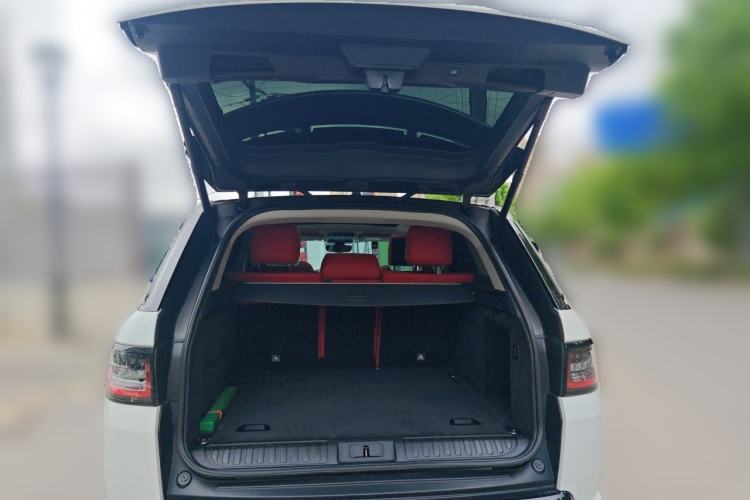 Used Land Rover Range Sport 2020 3.0 L6 HSE DYNAMIC Trunk