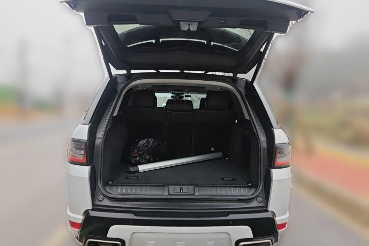 Used Land Rover Range Sport 2020 3.0 L6 HSE DYNAMIC Trunk