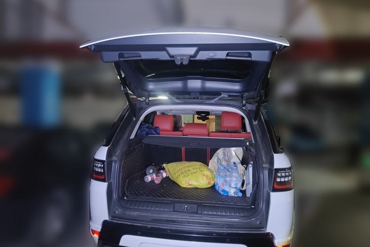 Used Land Rover Range Sport 2020 3.0 L6 HSE DYNAMIC Trunk