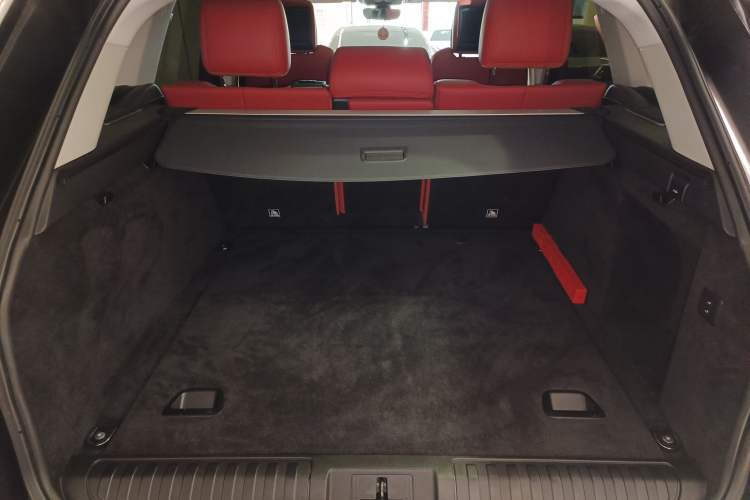 Used Land Rover Range Sport 2020 3.0 L6 HSE DYNAMIC Trunk