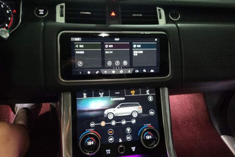 Used Land Rover Range Sport 2021 3.0 L6 YAO Black Edition Audio And AC Panel