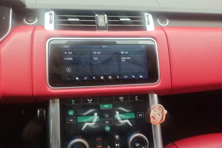 Used Land Rover Range Sport 2021 3.0 L6 YAO Black Edition Audio And AC Panel