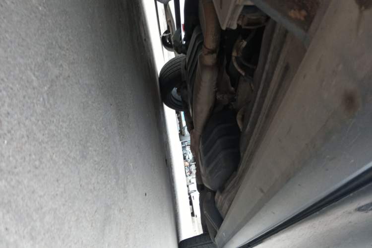 Used Land Rover Range Sport 2021 3.0 L6 YAO Black Edition Chassis Front Left