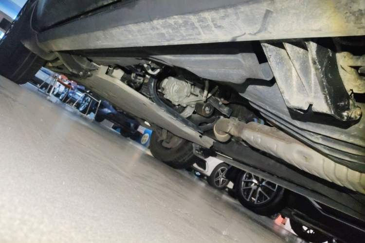 Used Land Rover Range Sport 2021 3.0 L6 SE Chassis Rear Left