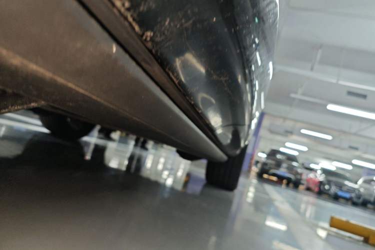 Used Land Rover Range Sport 2021 3.0 L6 YAO Black Edition Chassis Rear Right