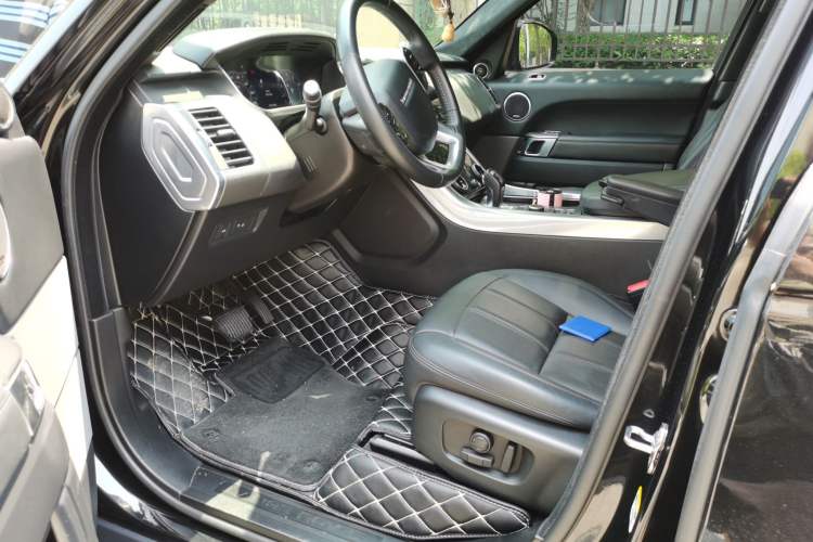 Used Land Rover Range Sport 2021 3.0 L6 SE Driver Seat