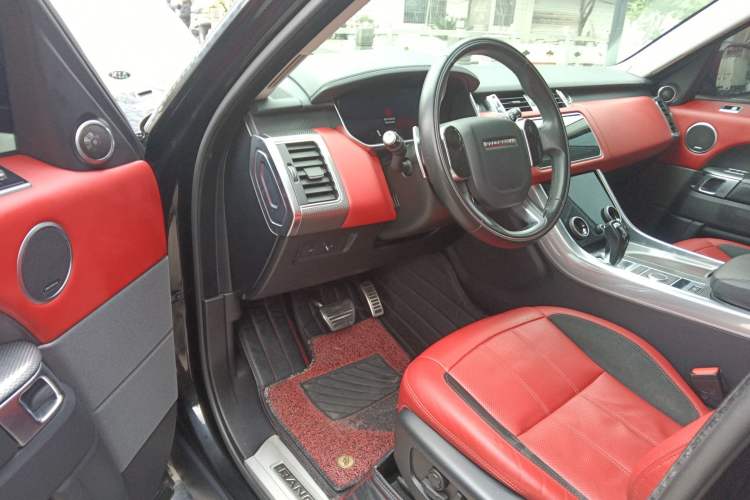 Used Land Rover Range Sport 2021 3.0 L6 YAO Black Edition Driver Seat