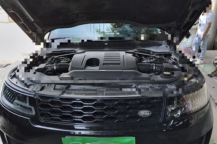 Used Land Rover Range Sport 2021 3.0 L6 YAO Black Edition Engine Bay