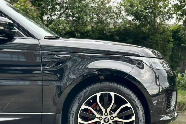 Used Land Rover Range Sport 2021 3.0 L6 YAO Black Edition Exterior 7