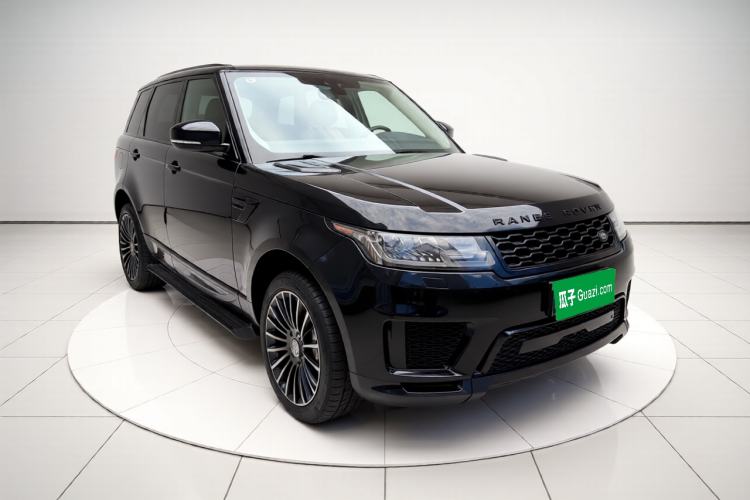 Used Land Rover Range Sport 2021 3.0 L6 YAO Black Edition Front Right 45 Deg