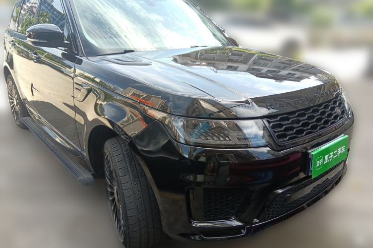 Used Land Rover Range Sport 2021 3.0 L6 YAO Black Edition Front Right 45 Deg
