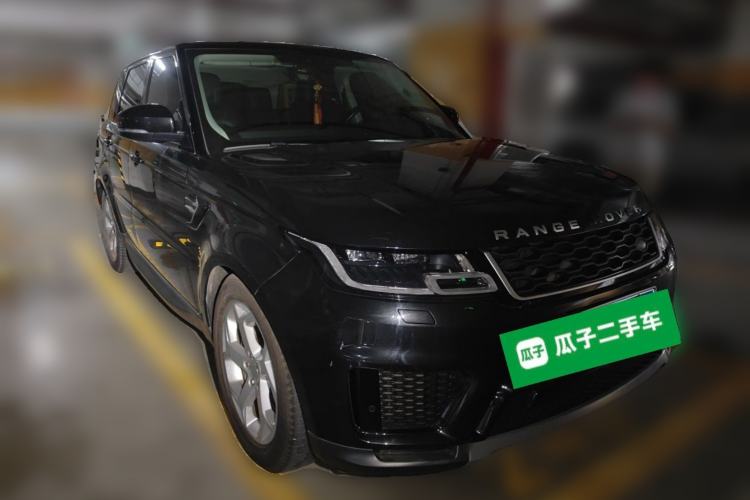 Used Land Rover Range Sport 2021 3.0 L6 SE Front Right 45 Deg