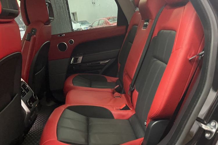 Used Land Rover Range Sport 2021 3.0 L6 HST Interior 1