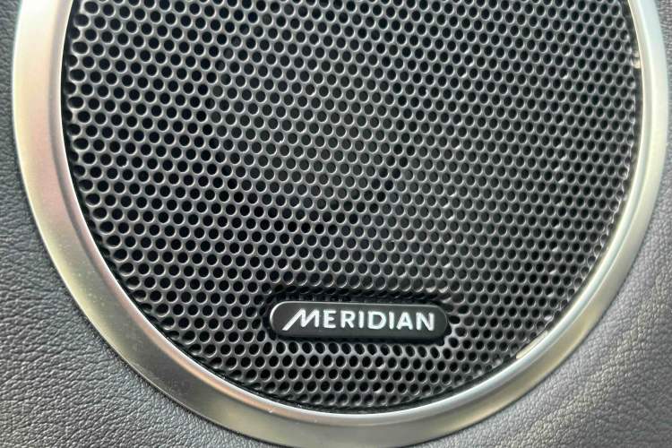 Used Land Rover Range Sport 2021 3.0 L6 SE Interior 11