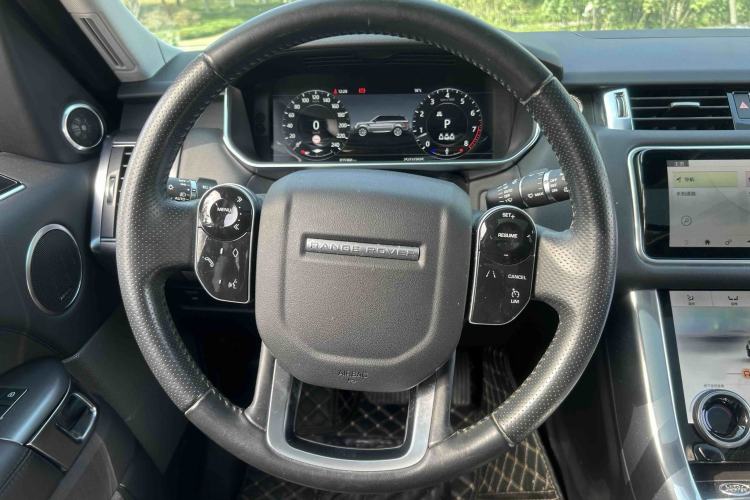 Used Land Rover Range Sport 2021 3.0 L6 SE Interior 15