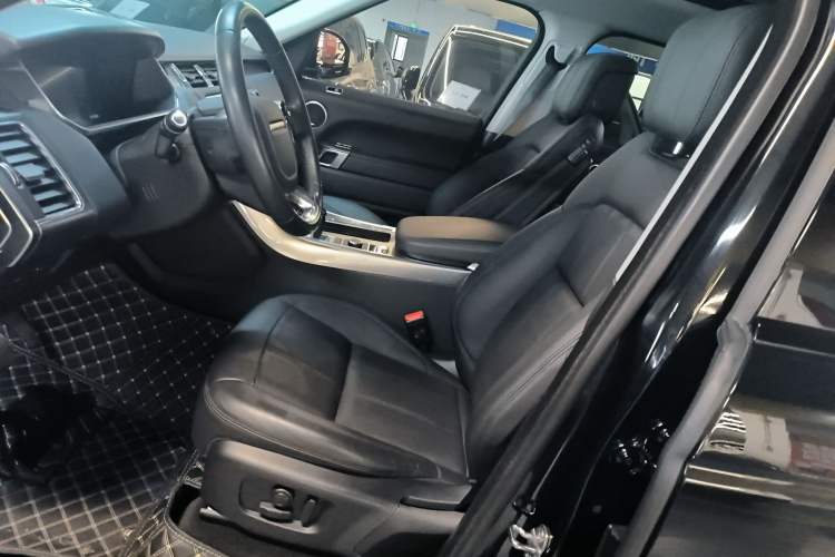 Used Land Rover Range Sport 2021 3.0 L6 SE Left Front Seat