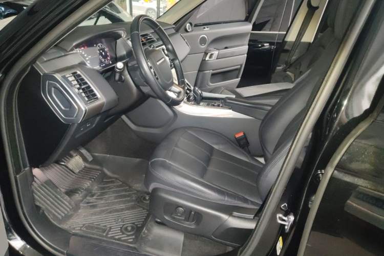 Used Land Rover Range Sport 2021 3.0 L6 SE Left Front Seat
