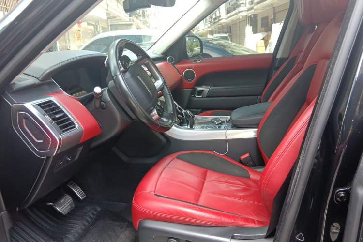 Used Land Rover Range Sport 2021 3.0 L6 YAO Black Edition Left Front Seat