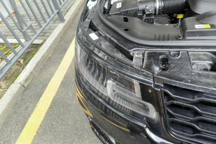 Used Land Rover Range Sport 2021 3.0 L6 YAO Black Edition Right Front Headlight