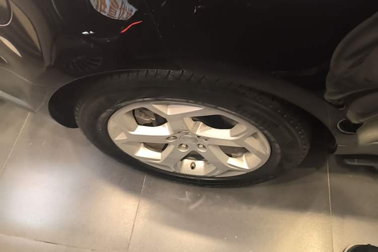 Used Land Rover Range Sport 2021 3.0 L6 SE Right Rear Wheel Hub
