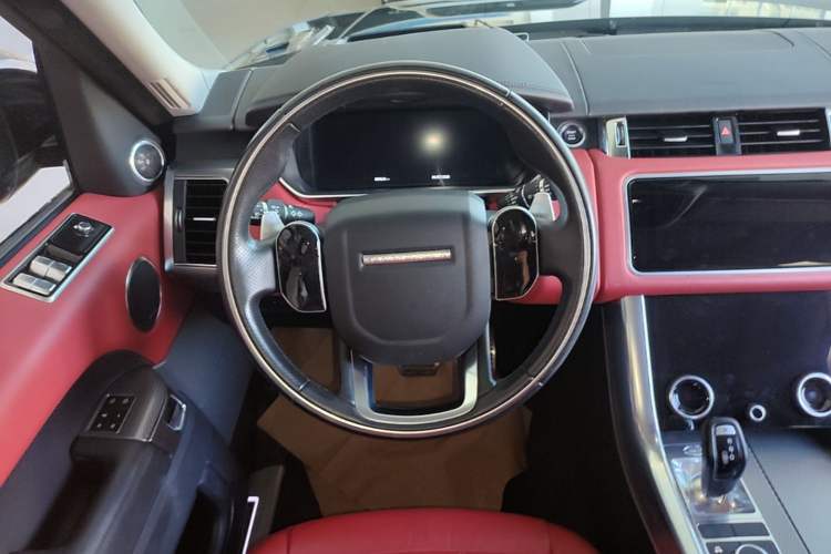 Used Land Rover Range Sport 2021 3.0 L6 YAO Black Edition Steering Wheel