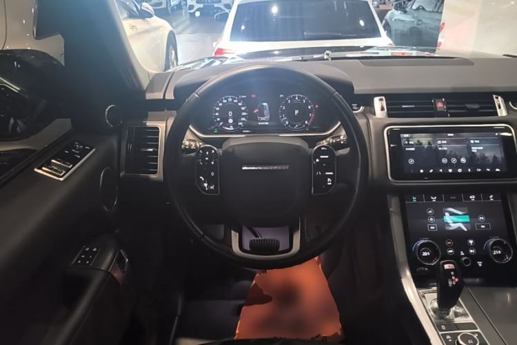 Used Land Rover Range Sport 2021 3.0 L6 SE Steering Wheel