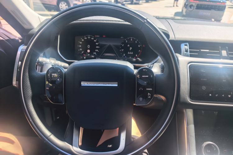 Used Land Rover Range Sport 2021 3.0 L6 YAO Black Edition Steering Wheel