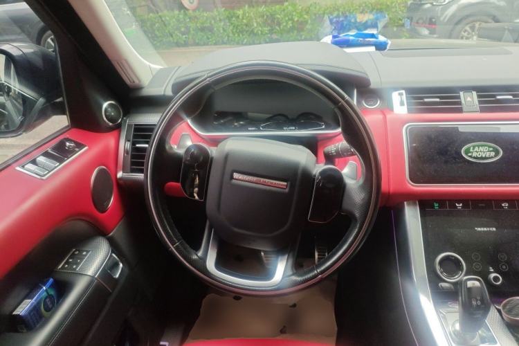 Used Land Rover Range Sport 2021 3.0 L6 YAO Black Edition Steering Wheel