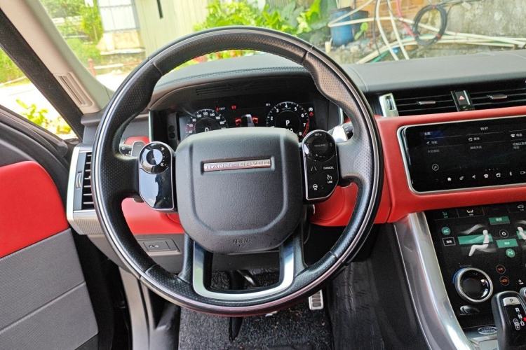 Used Land Rover Range Sport 2021 3.0 L6 YAO Black Edition Steering Wheel
