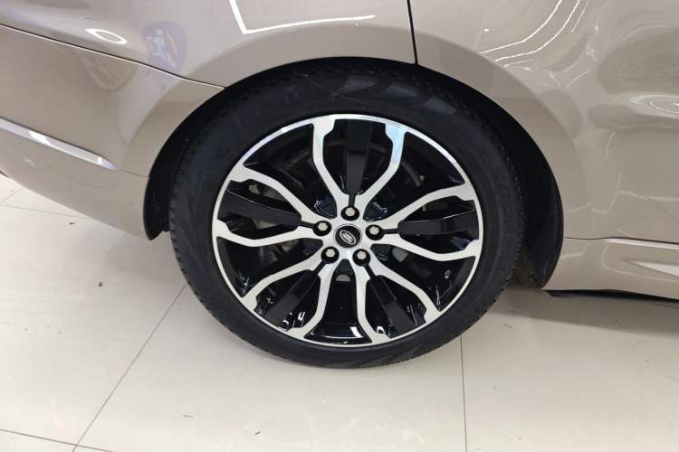 Used Land Rover Range Sport 2021 3.0 L6 YAO Black Edition Exterior 8
