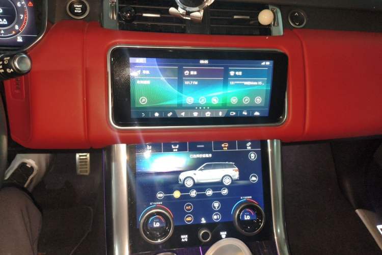 Used Land Rover Range Sport 2021 3.0 L6 YAO Black Edition Audio And AC Panel