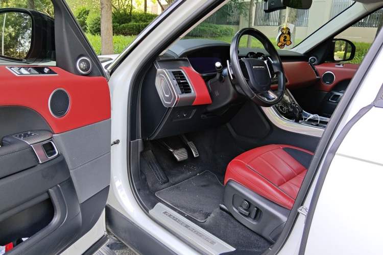 Used Land Rover Range Sport 2021 3.0 L6 YAO Black Edition Driver Seat