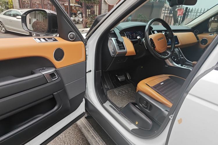 Used Land Rover Range Sport 2021 3.0 L6 YAO Black Edition Driver Seat