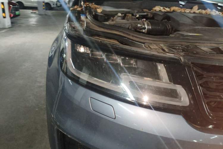 Used Land Rover Range Sport 2021 3.0 L6 YAO Black Edition Right Front Headlight