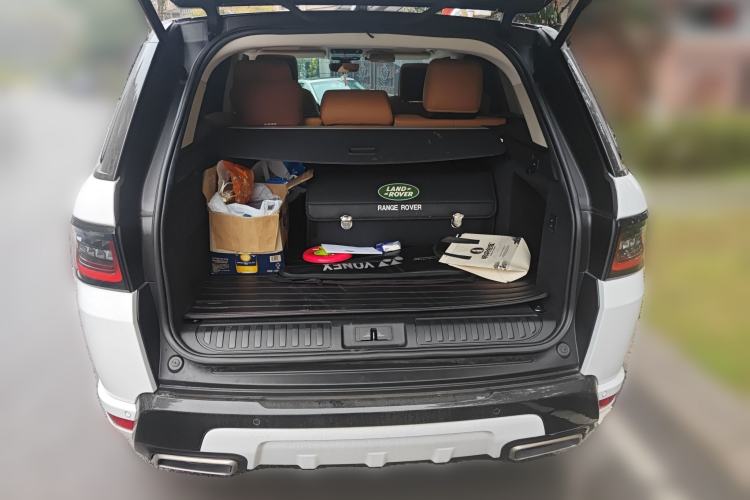 Used Land Rover Range Sport 2021 3.0 L6 YAO Black Edition Trunk