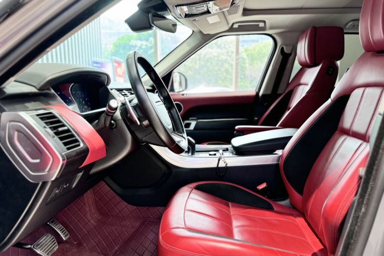 Used Land Rover Range Sport 2021 3.0 L6 YAO Black Edition Interior 10