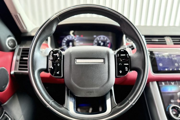 Used Land Rover Range Sport 2021 3.0 L6 YAO Black Edition Interior 3