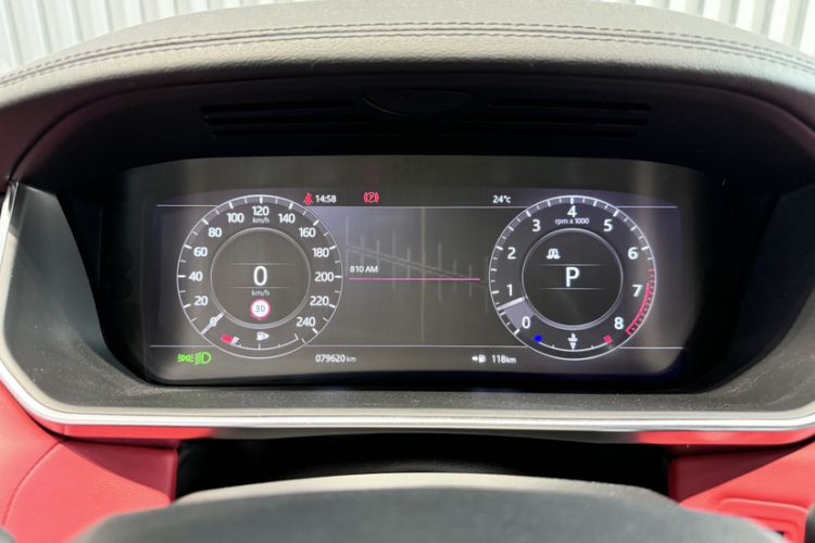 Used Land Rover Range Sport 2021 3.0 L6 YAO Black Edition Odometer Close Up